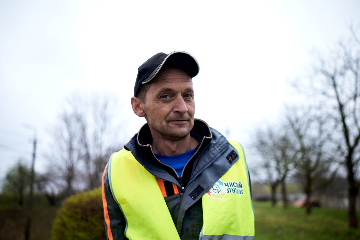 Віталій Сивий сортує сміття. А ви? Віталій Сивий сортує сміття. А ви?