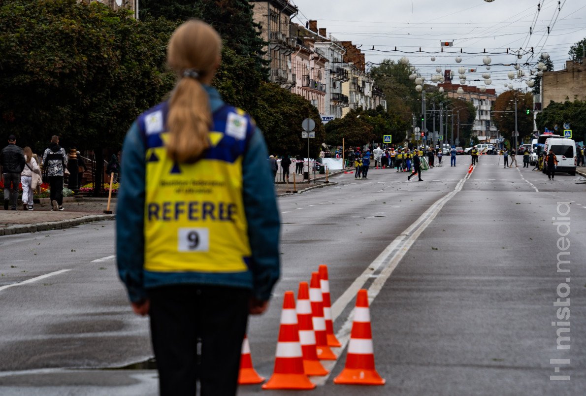 У заході взяли участь 35 суддів.