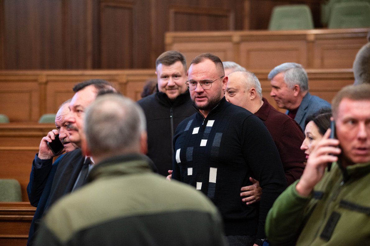 Міський голова Луцька Ігор Поліщук (по центру в окулярах).