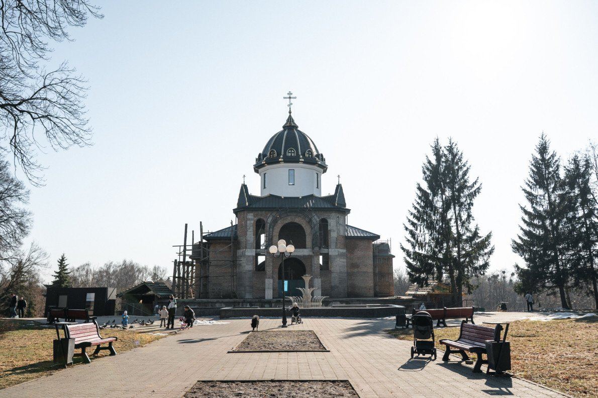 Храм Холмської ікони Божої Матері ПЦУ (проспект Волі, 24, Луцьк).