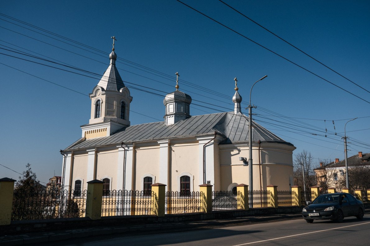 Свято-Покровський храм УПЦ (вулиця Данила Галицького, 12, Луцьк).