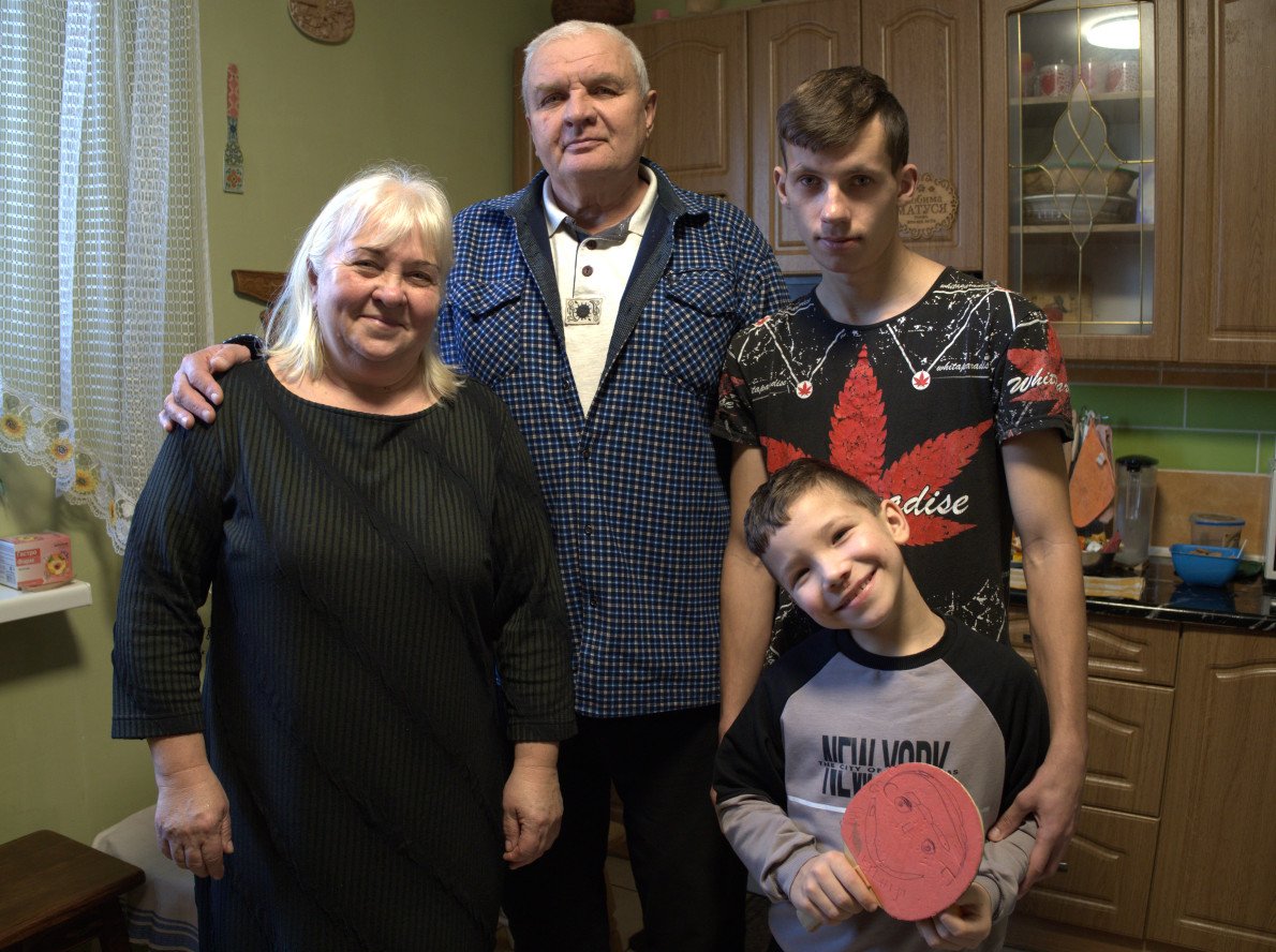 Невелика частина родини Нестеренків: Світлана, Олександр, Степан та Олег. 