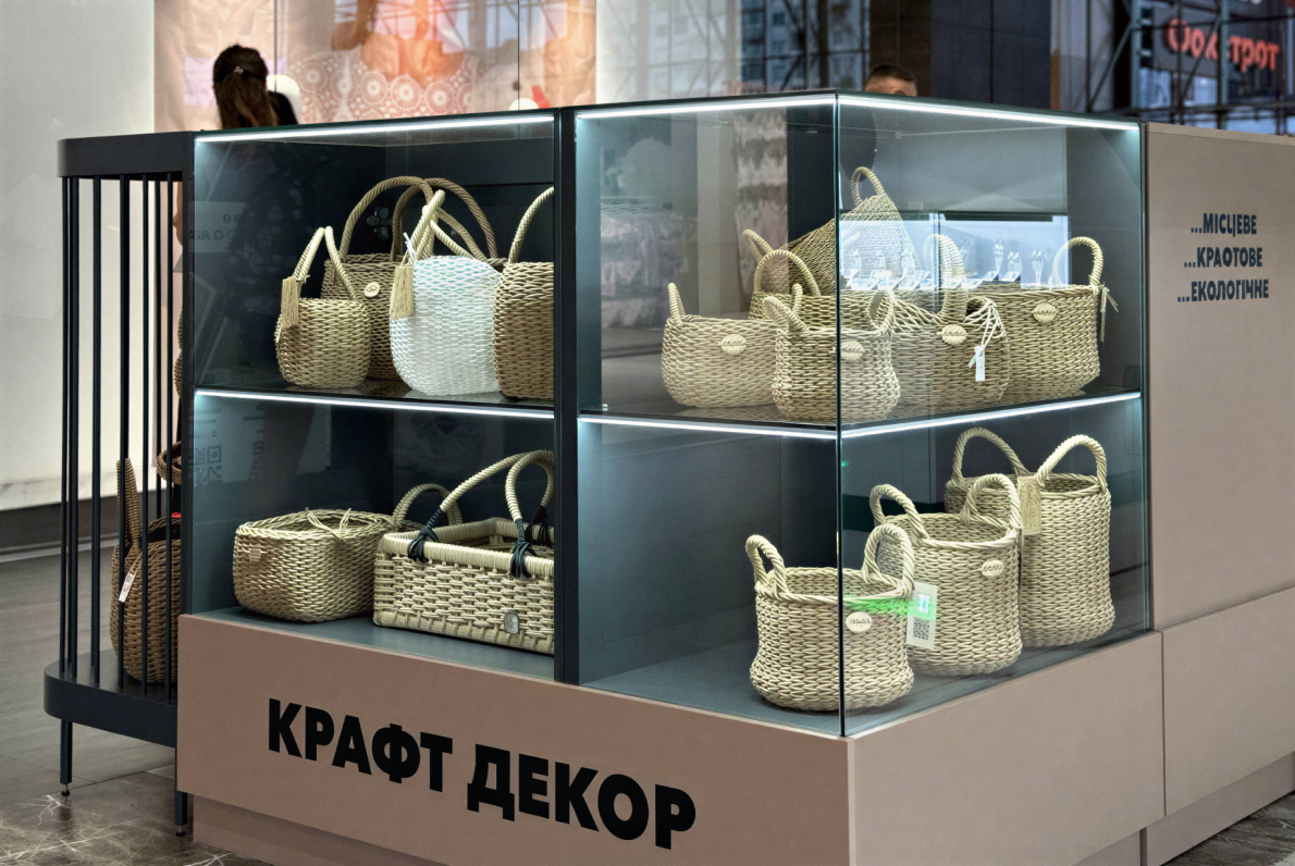 «Крафт Декор» в ТРЦ ПортCity, м. Луцьк. «Крафт Декор» в ТРЦ ПортCity, м. Луцьк.