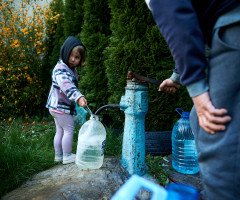 На запах троянди йдемо вулицею Караїмською