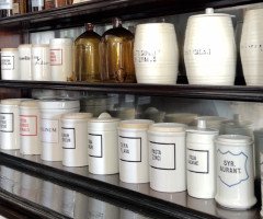 керамічний посуд для ліків