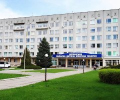 будівля лікарня фасад