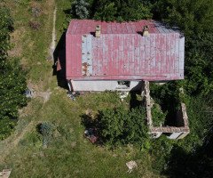 Дім Покальчуків з висоти пташиного польоту