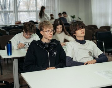 Учасники дебатів. Фото: Микола Цимбалюк.