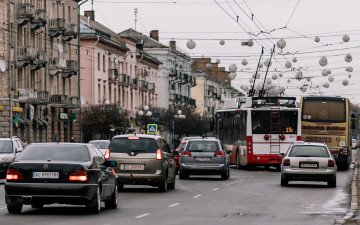 вулиця Луцька