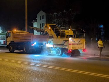 спецтехніка прибирання комунальники