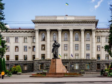 будівля університету