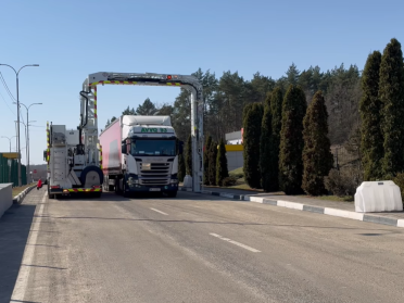 На «Ягодині» почали тестувати нові рентген-сканери для перевірки фур. сканер на митниці