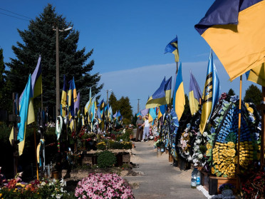 Місце пам’яті і смутку. Як змінять місце спочинку військових Луцької громади