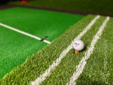 гольф м'яч поле