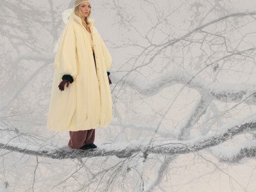 Пуховик-кокон куртка пуховик колекція