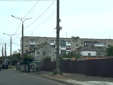 вулиця смітники відеокамера дорога тротуар