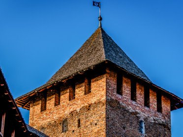 вежа замку в Луцьку
