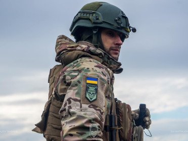 військовий форма шолом шеврон Любарт екіпірування
