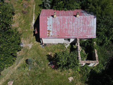 Дім Покальчуків з висоти пташиного польоту