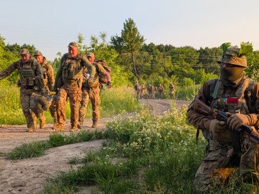 військові навчання
