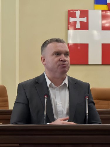 Денис Денищенко.