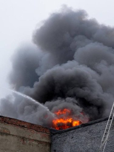 рятувальники пожежа влучення