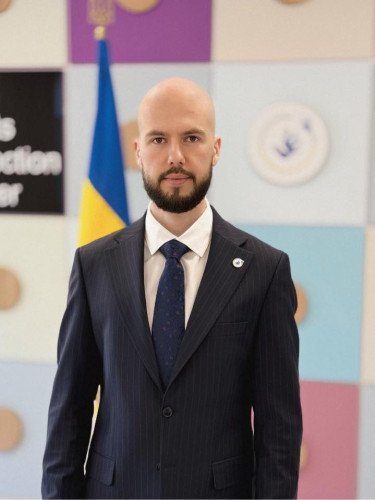 Максим Шкльода.