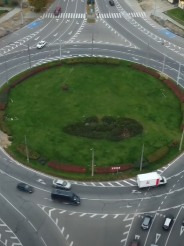 кільцева розв’язка транспорту