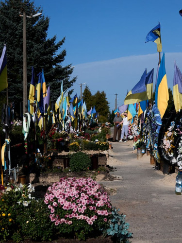 Місце пам’яті і смутку. Як змінять місце спочинку військових Луцької громади