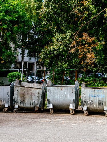 Сміттєві баки