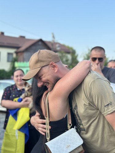 Захисник Олександр Пришко повернувся до Луцька після полону