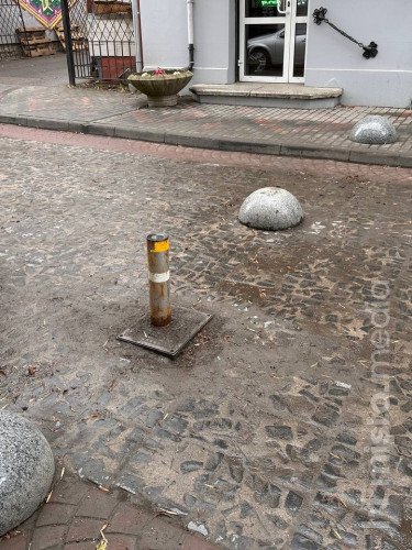 болард обмежувач стовб