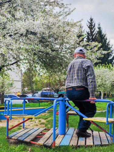 весна людина дерево