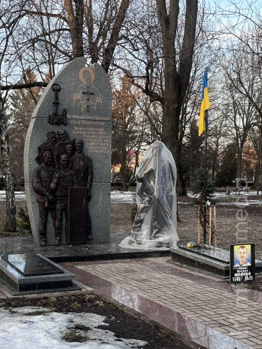 Пам’ятники на меморіалі.