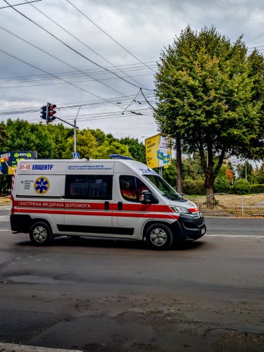 Уряд затвердив новий регламент роботи лікарень під час повітряної тривоги