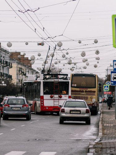 вулиця Луцька