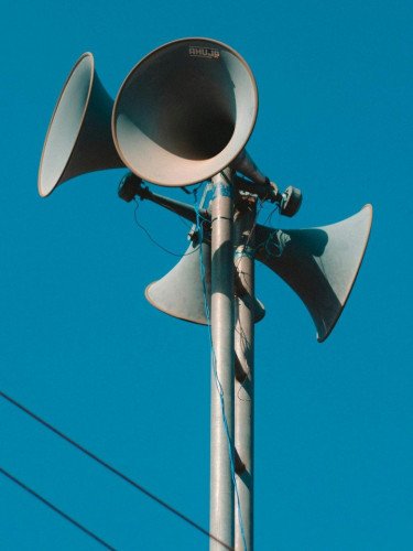 Гучномовець