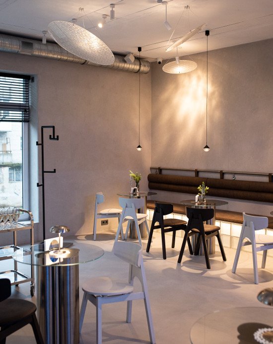 Інтер’єр кав’ярні. Фото з власного архіву родини Ковальчуків.