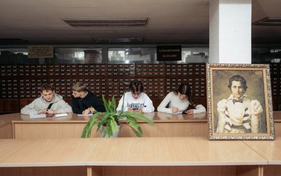 Між раундами учасники мають 15 хвилин на підготовку.