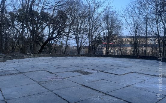 Станом на зараз територія закладу повністю впорядкована. Фото: Анна Артюх.