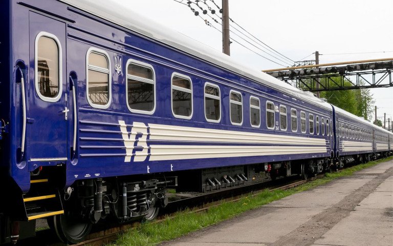 У потязі «Ковель — Київ» з’явилися жіночі купе потяг