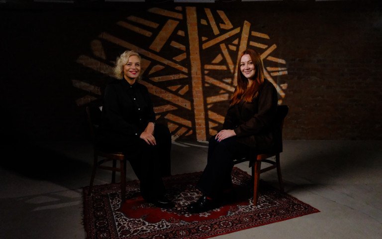 У Луцьку почали відновлювати будівлю колишнього «Укртелекому». Наталія Шепель та Тетяна Зубрик.