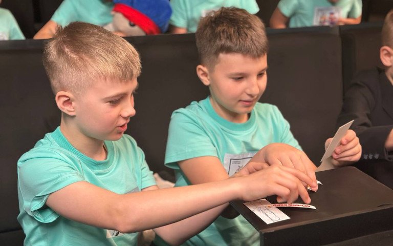 діти на екскурсії