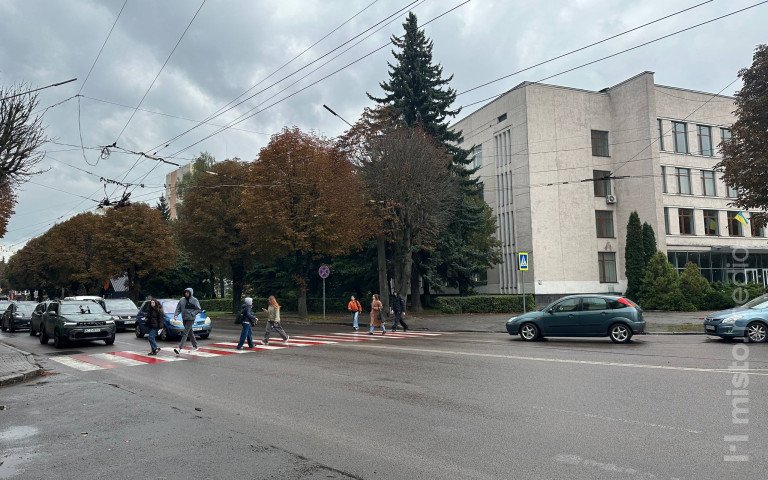 кільце рух пішохідний