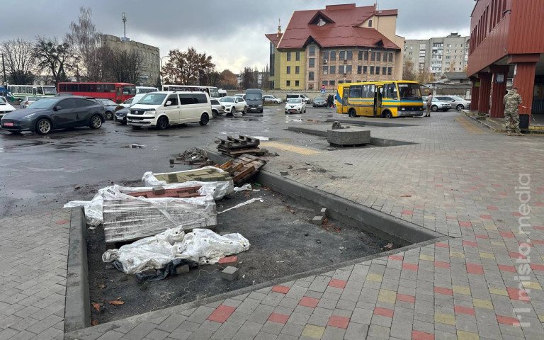 платформи луцька автостанція