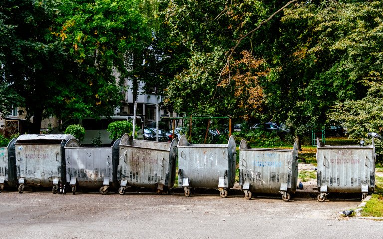 У Луцьку повідомили про наміри змінити вартість вивозу сміття смітники