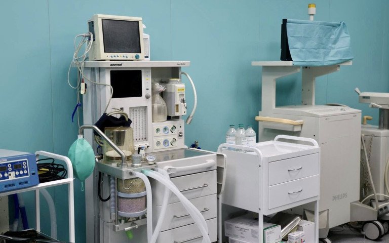 обладнання в лікарні