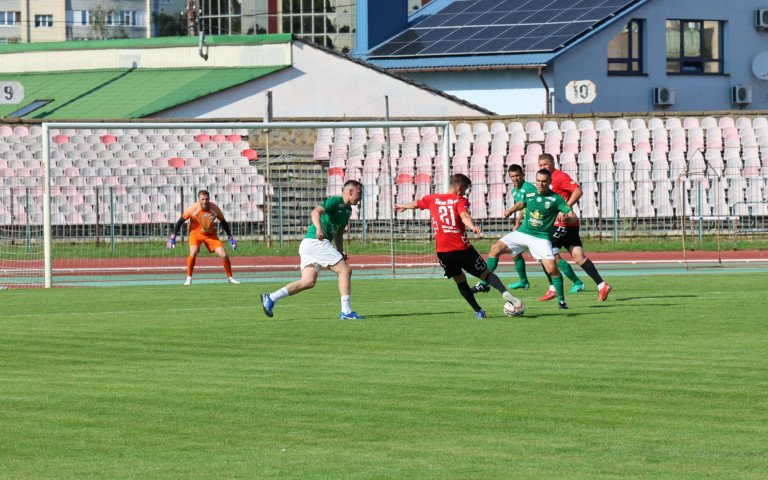 футболісти на полі