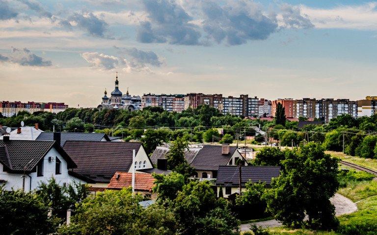 місто