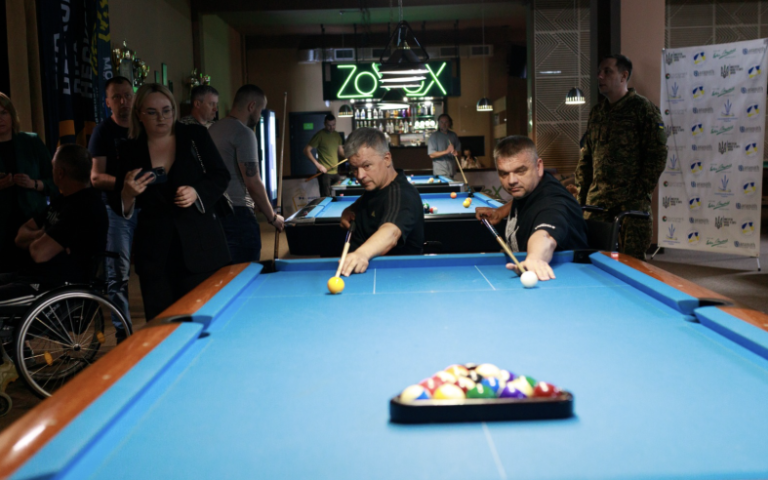 адаптивний більярд